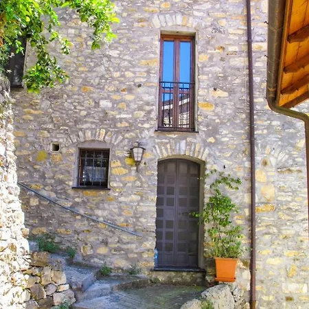 Locazione Turistica San Pietro - Vfi110 * Villa Faraldi